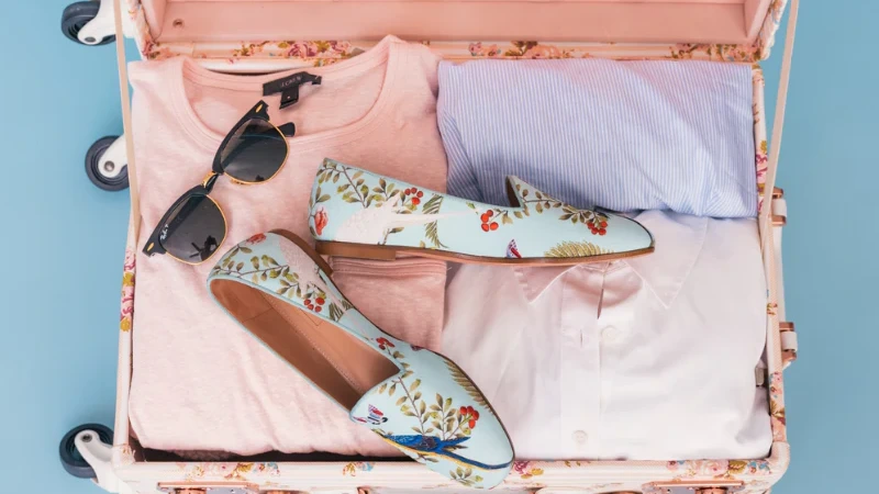 Fashion Essentials for a Stylish Weekend Getaway